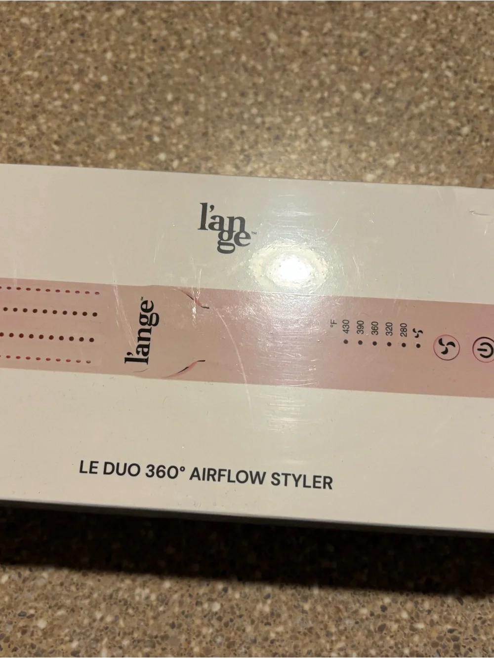 L'ange LE DUO 360° Airflow Styler - Blush Pink and White